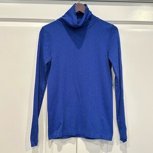 Athleta turtleneck, blue and black size medium